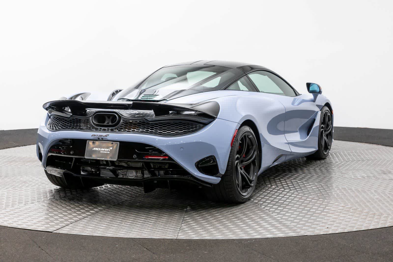 New 2026 McLaren 750S photo 21