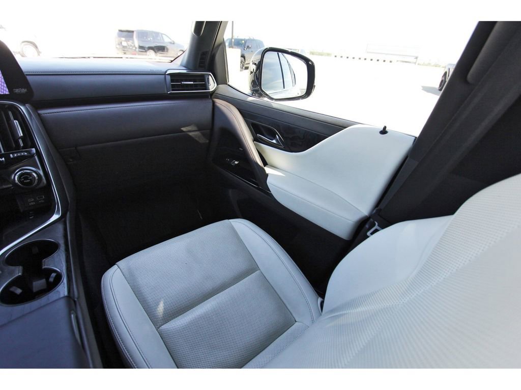 2023 Lexus LX 600 4WD