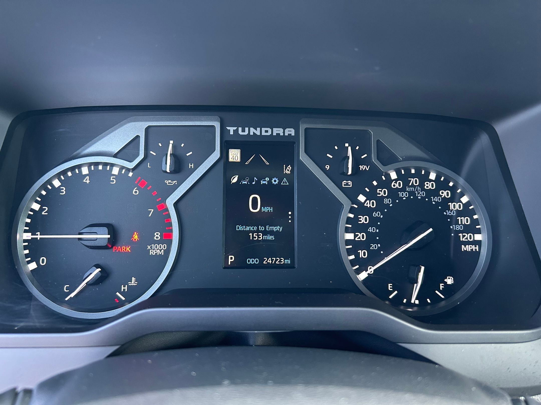 2024 Toyota Tundra SR5