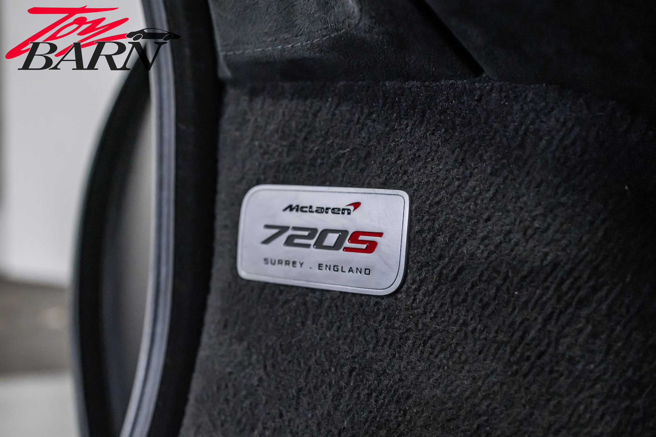 Used 2018 McLaren 720S Performance photo 21