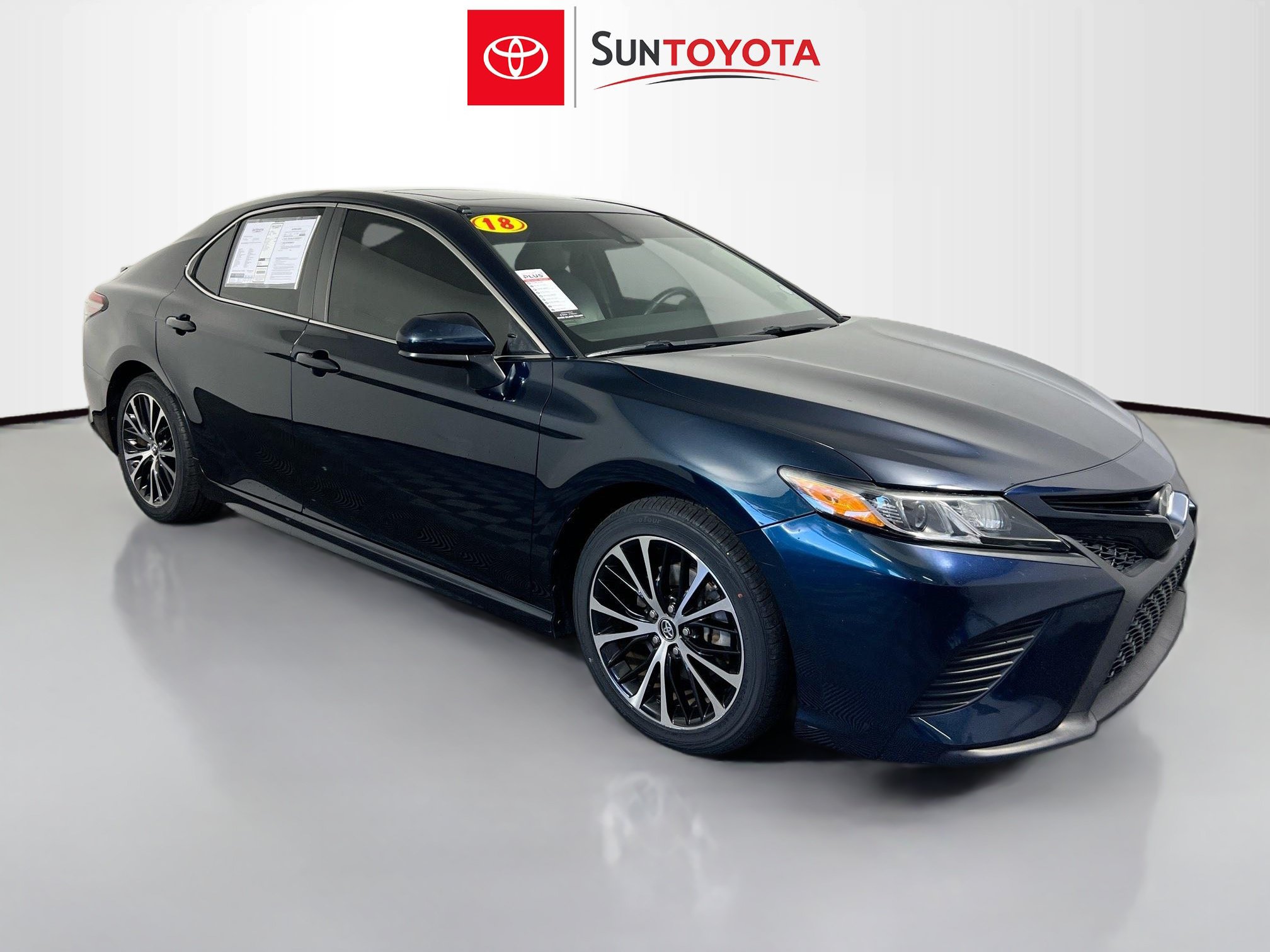 Used 2018 Toyota Camry SE w/ Moonroof Package
