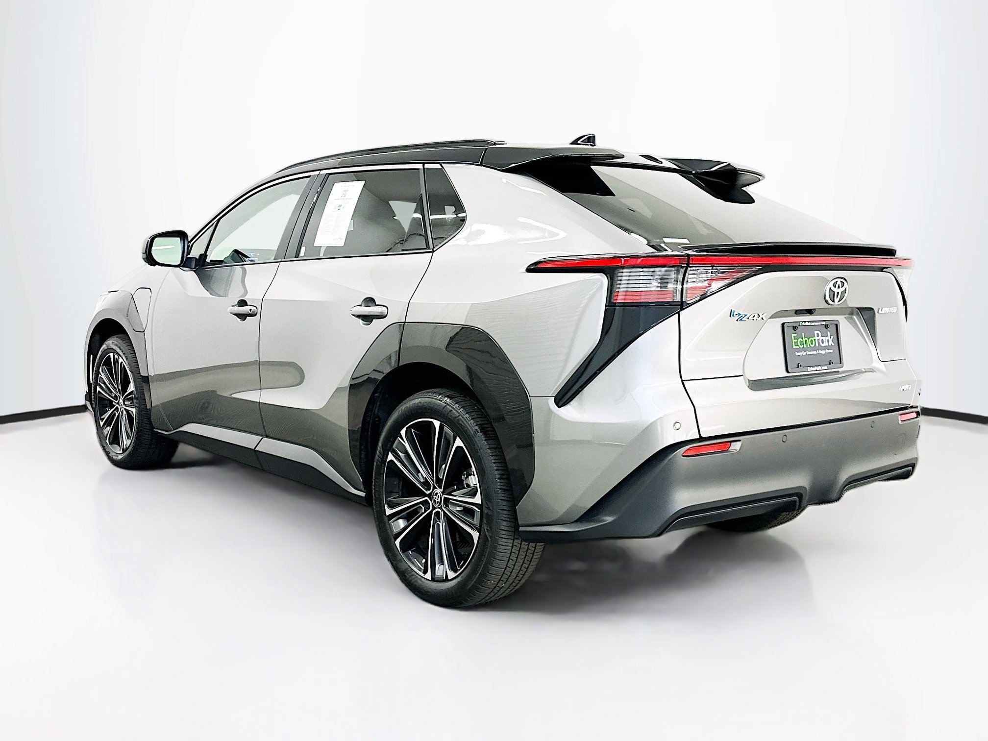 2023 Toyota bZ4X Limited