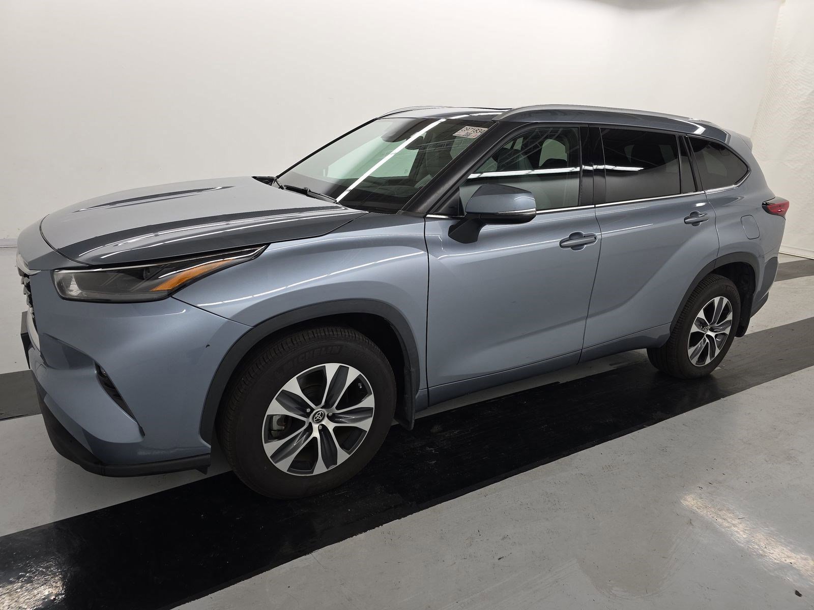 Used 2022 Toyota Highlander XLE