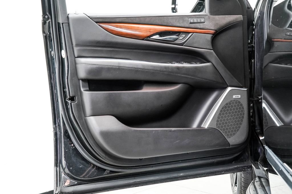 2020 Cadillac Escalade Luxury