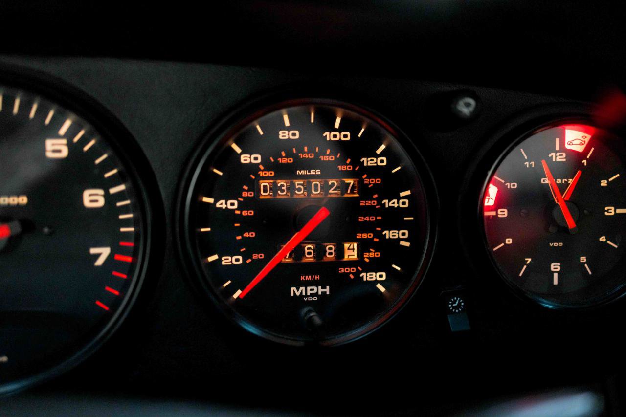 1998 Porsche 911 Carrera 4S