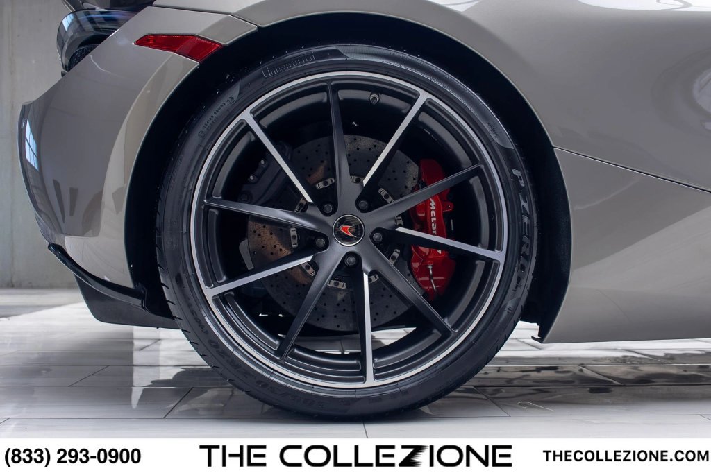 Used 2018 McLaren 720S photo 32