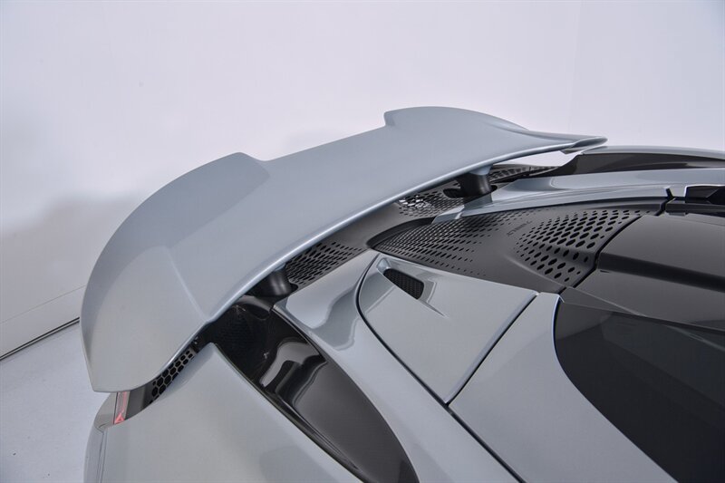Used 2022 McLaren 765LT photo 41