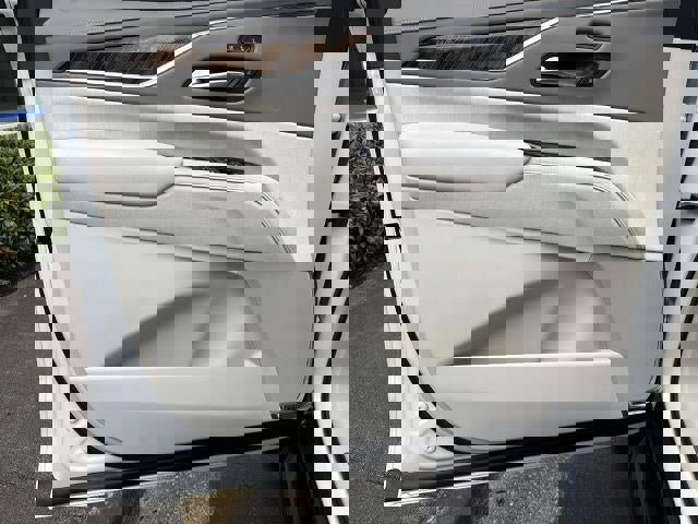 2021 Cadillac Escalade Premium Luxury Platinum