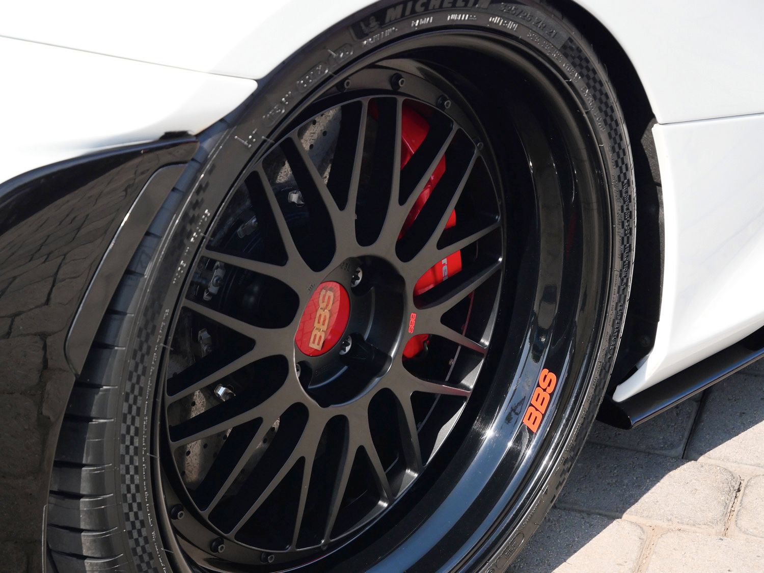 Used 2022 McLaren 765LT photo 16