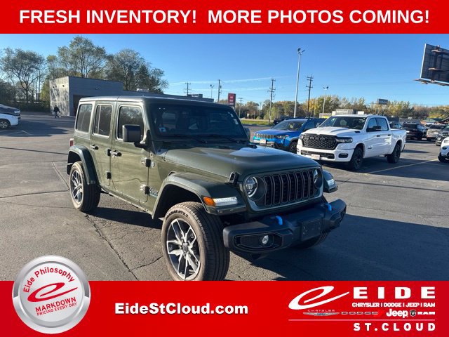 Used 2024 Jeep Wrangler Unlimited w/ Convenience Group