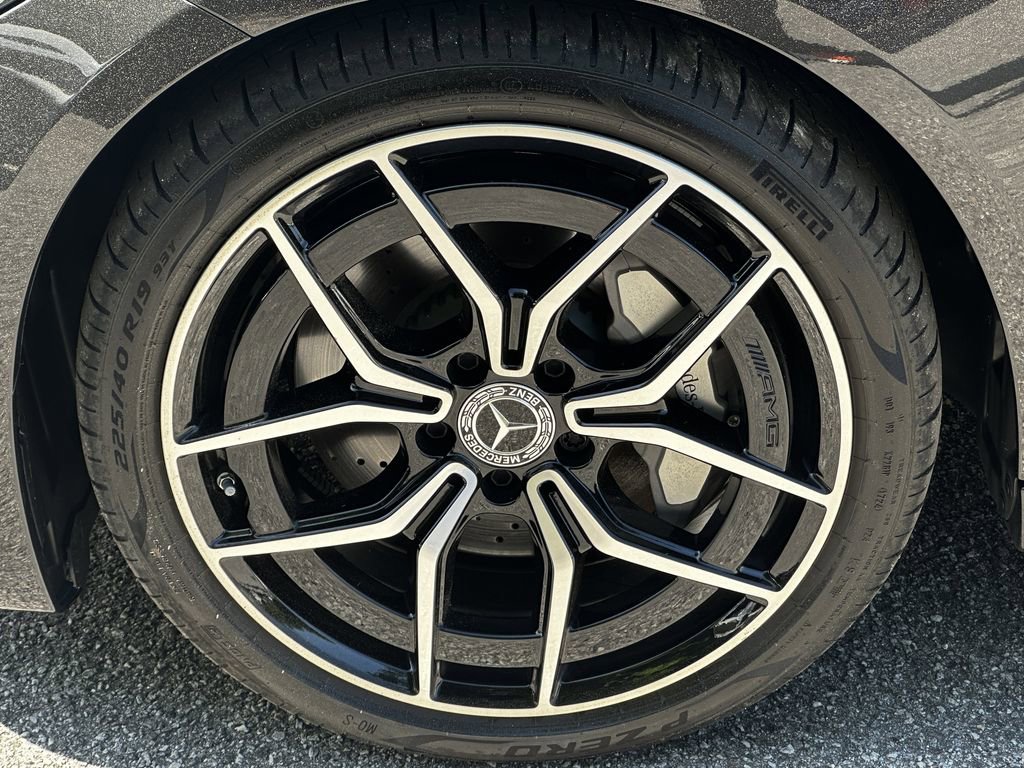 2025 Mercedes-Benz C 300 Sedan