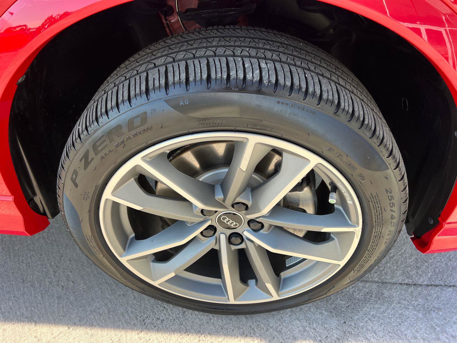 2025 Audi Q3 2.0T Premium