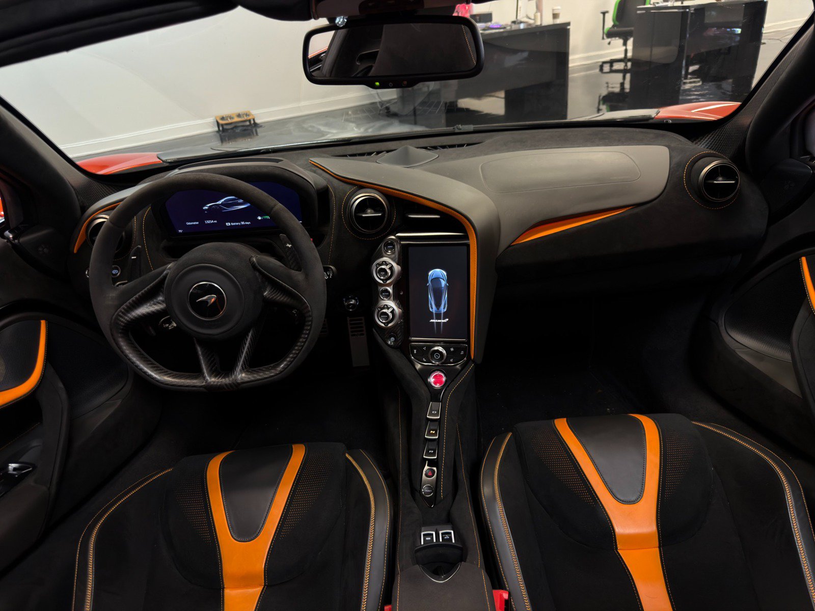 Used 2021 McLaren 720S Performance photo 26