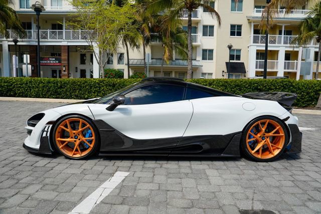 Used 2019 McLaren 720S Performance photo 15