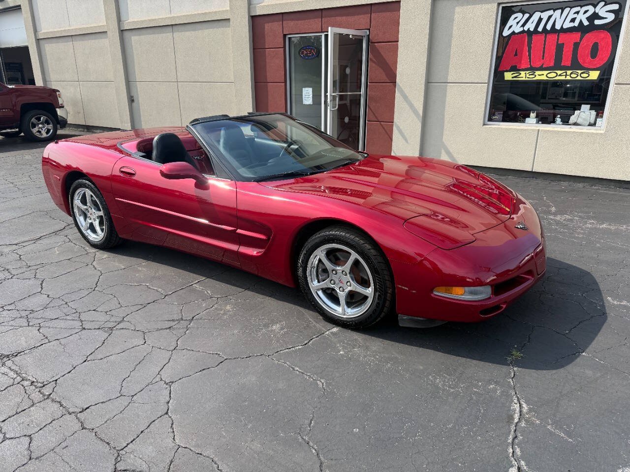Used 2001 Chevrolet Corvette Convertible w/ Preferred Equipment Group2