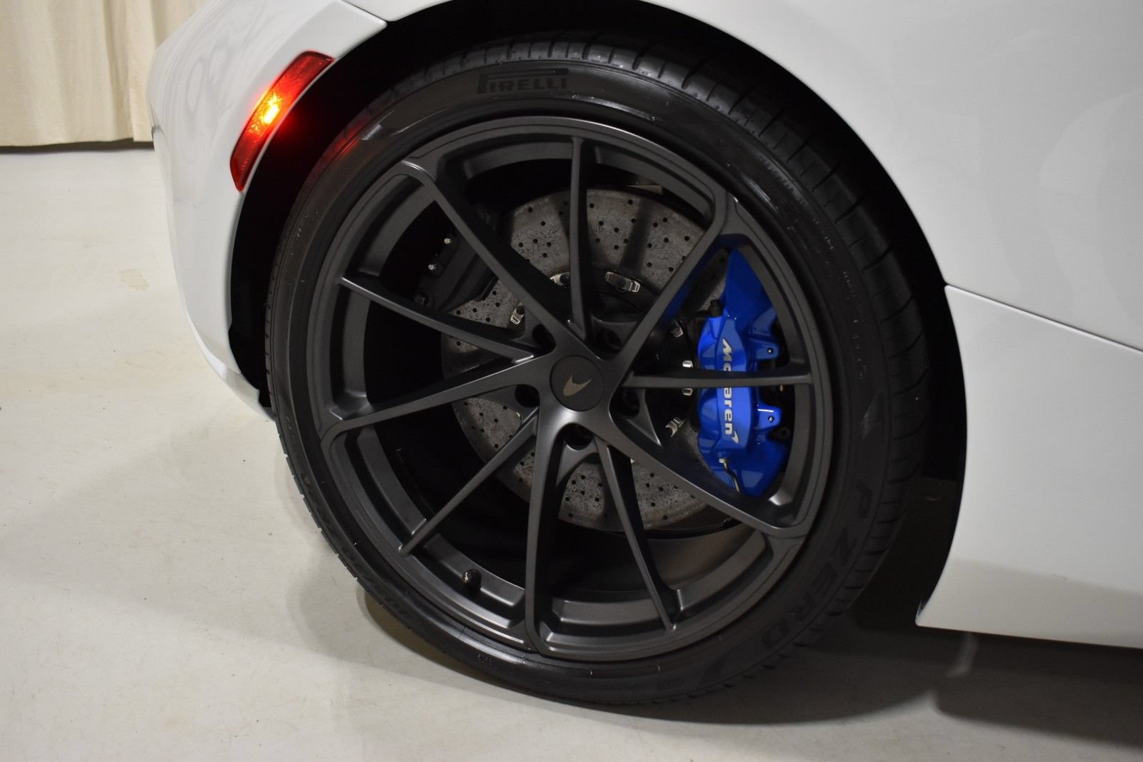 New 2027 McLaren 750S Spider photo 17