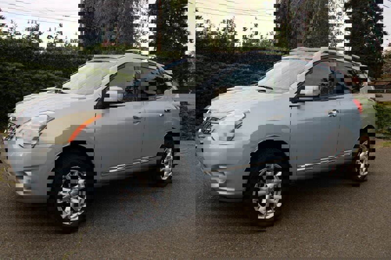 2011 Nissan Rogue SV