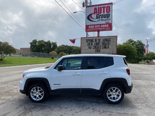 2023 Jeep Renegade Latitude - Photo 9