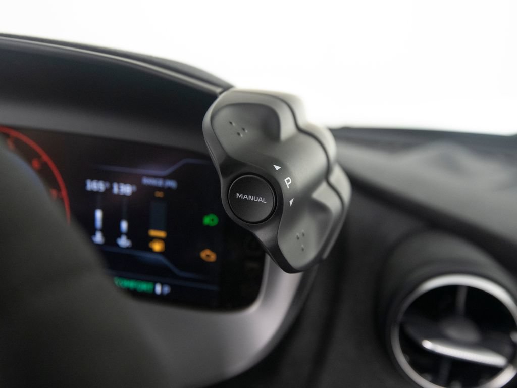 Used 2025 McLaren 750S Spider photo 19