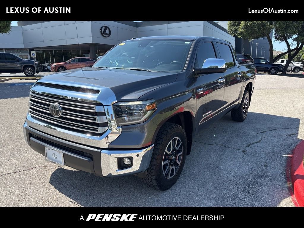 Used 2019 Toyota Tundra Limited w/ Limited Premium Package