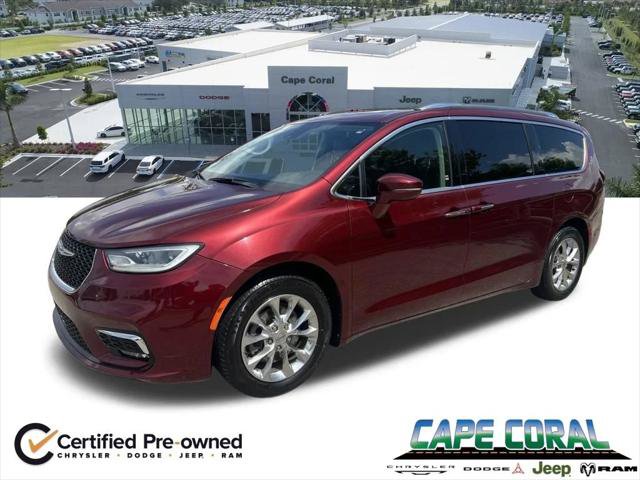 Certified 2021 Chrysler Pacifica Touring-L w/ Uconnect Theater Family Group