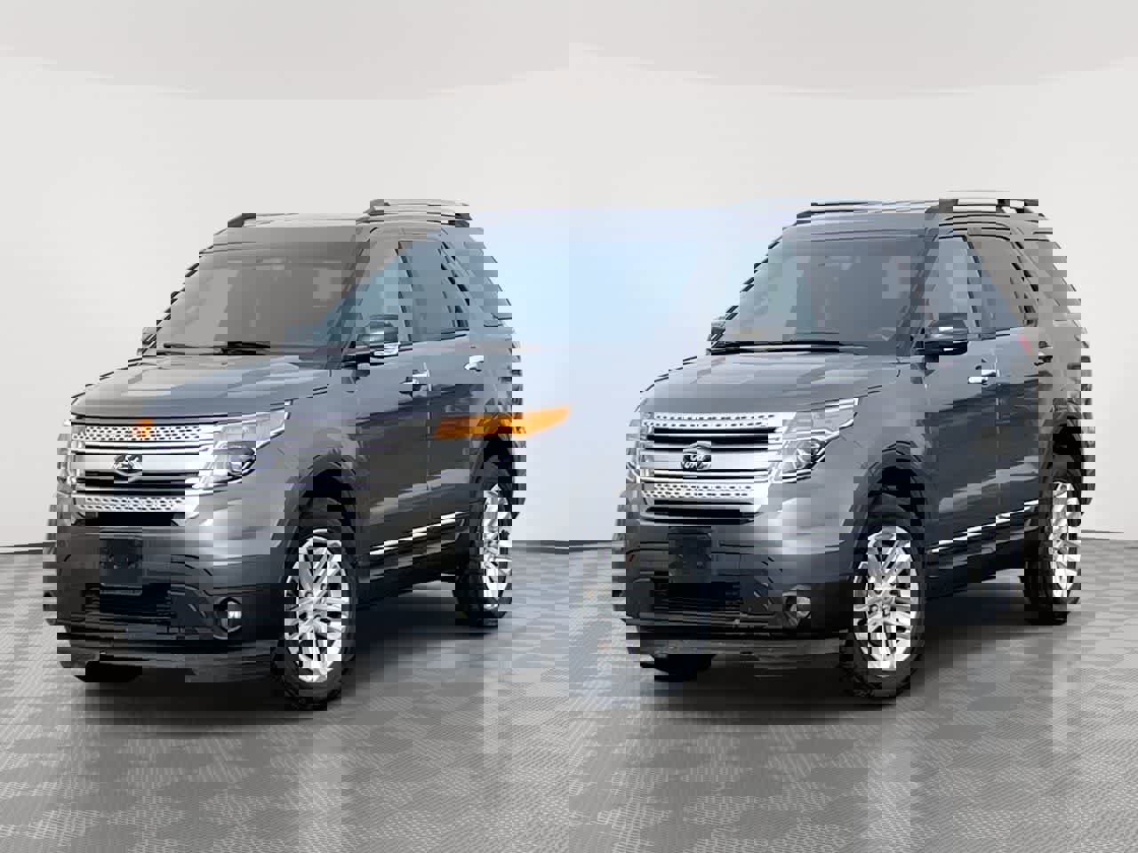 2014 Ford Explorer XLT FWD, image size:1280x960