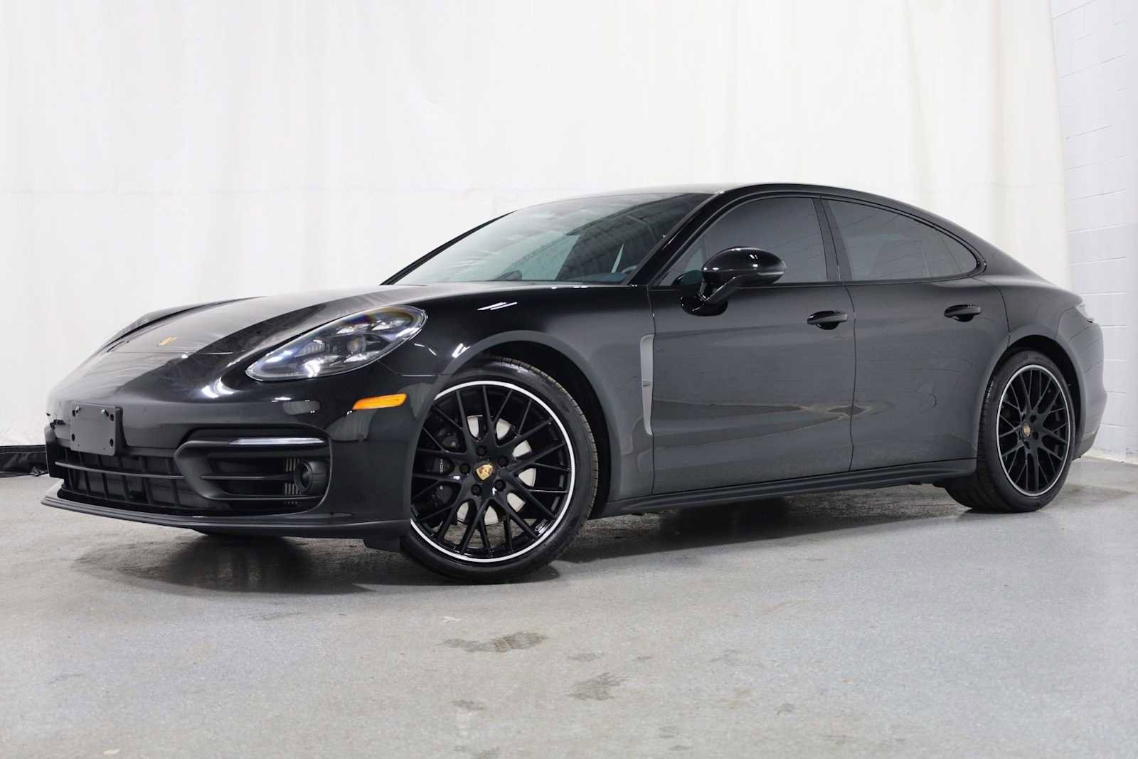 Used 2023 Porsche Panamera 4