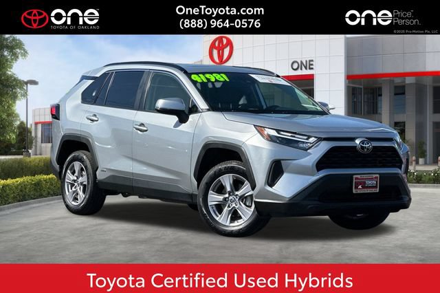Certified 2025 Toyota RAV4 XLE w/ Convenience Package