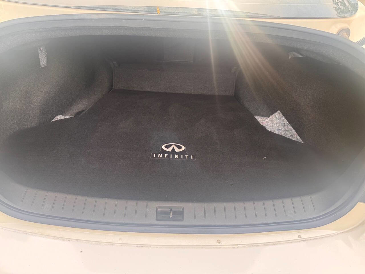 2017 INFINITI Q50 Sport