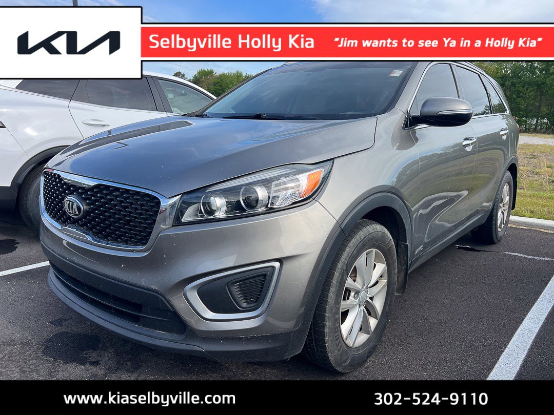 Used 2017 Kia Sorento AWD w/ LX Convenience Package