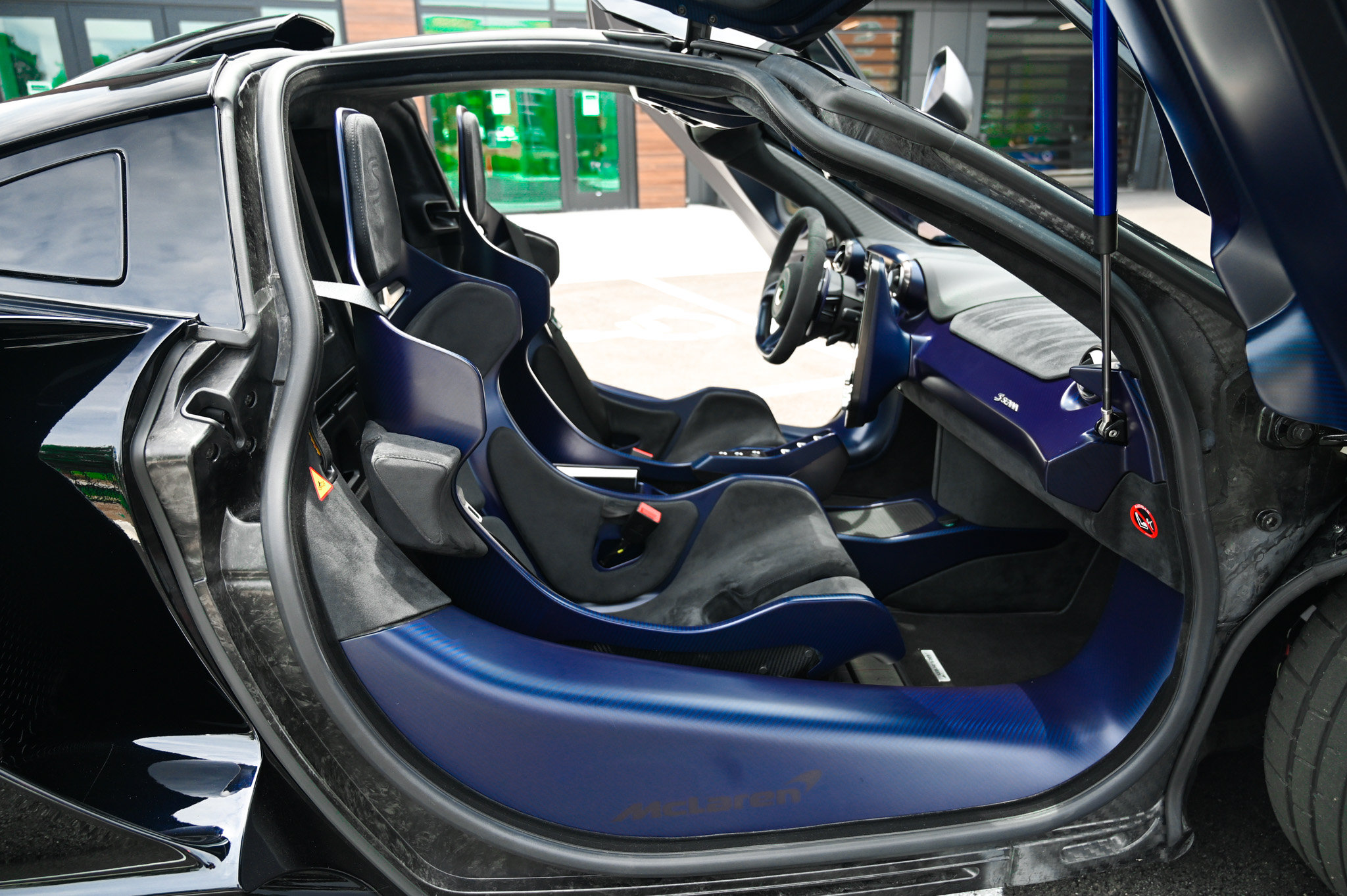 Used 2019 McLaren Senna photo 35