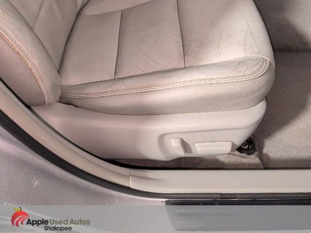 2016 Toyota Camry XLE