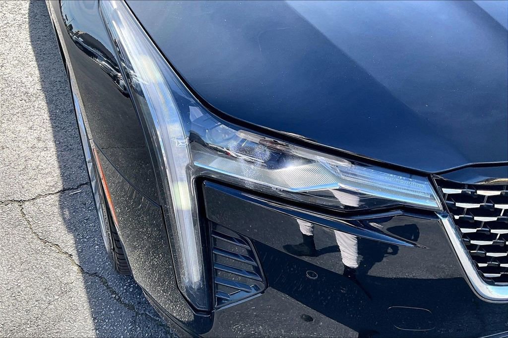 2023 Cadillac CT4 Premium Luxury