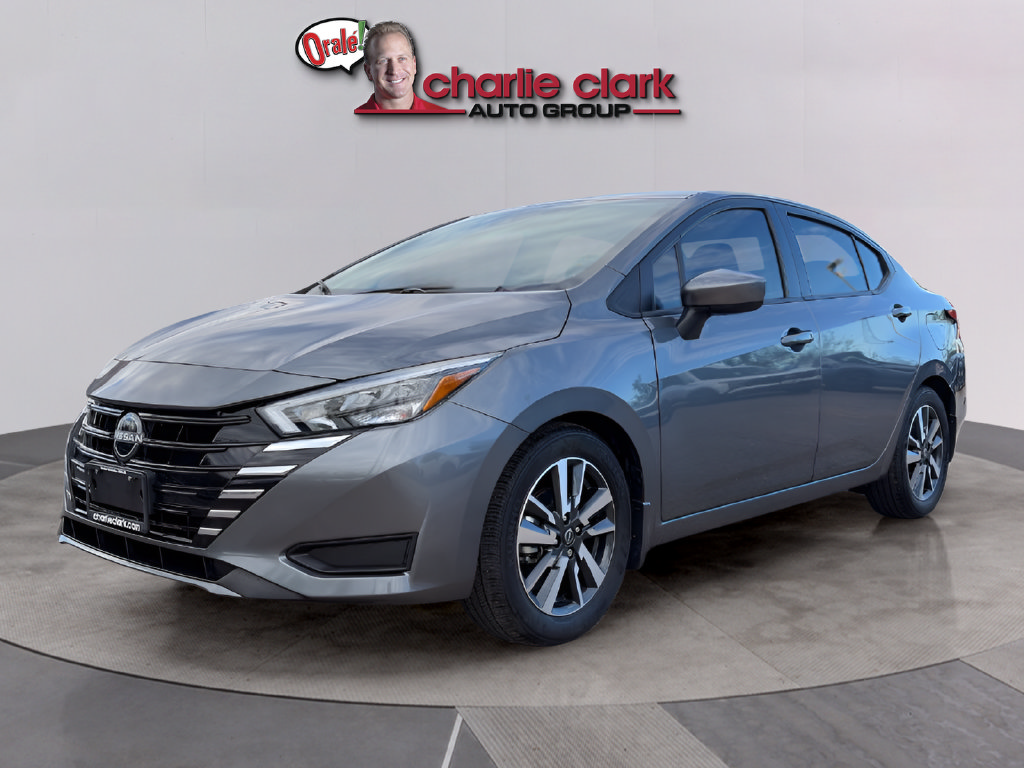 Used 2025 Nissan Versa SV w/ Trunk Package