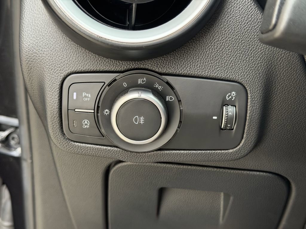 2022 Alfa Romeo Stelvio Quadrifoglio