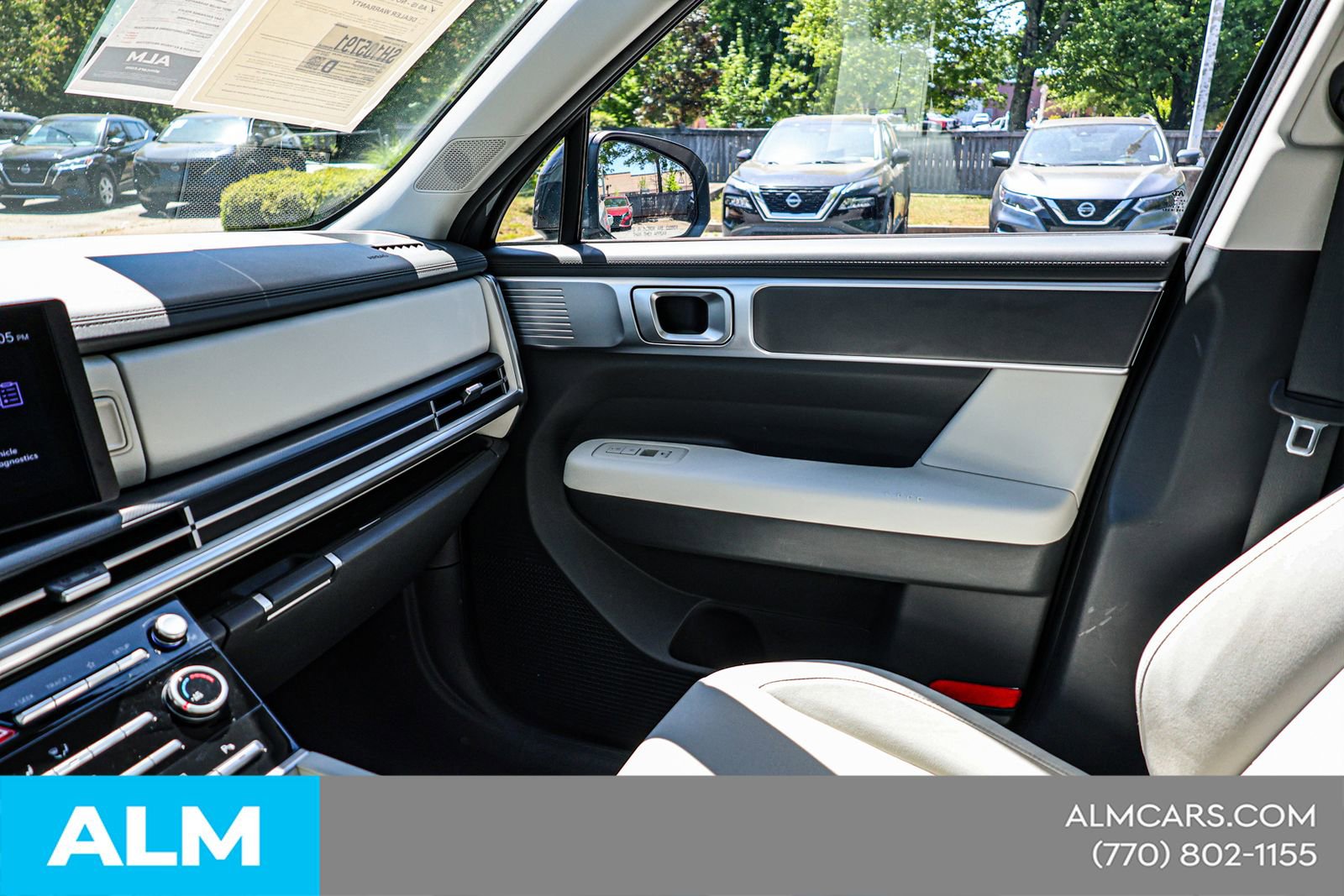 2025 Hyundai Santa Fe SE