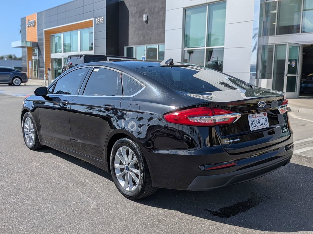 2020 Ford Fusion SE