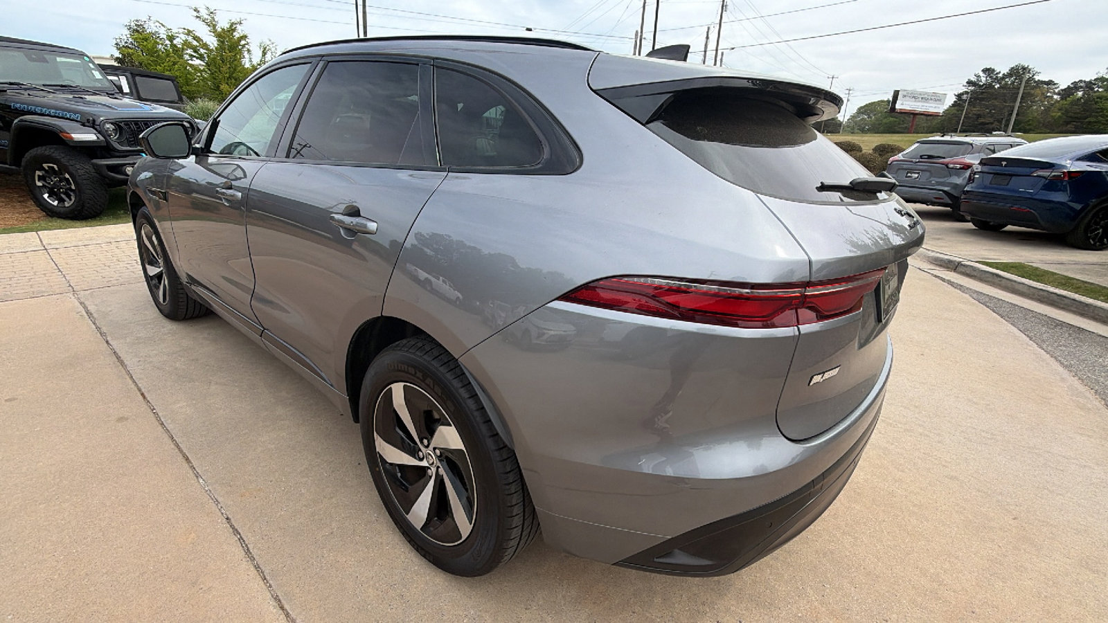 2024 Jaguar F-Pace R-Dynamic S