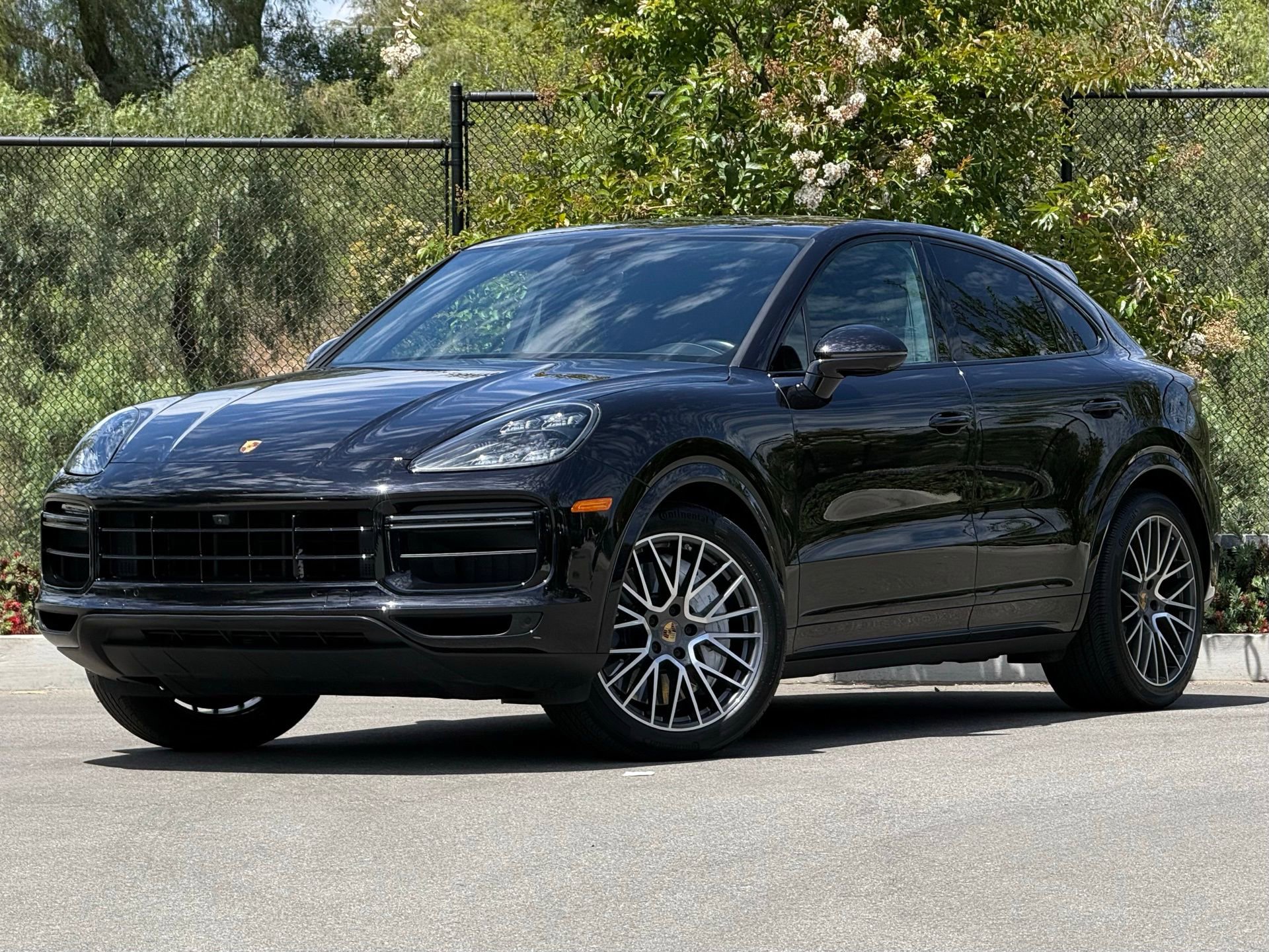 Certified 2022 Porsche Cayenne Turbo w/ Performance Package (PG2)