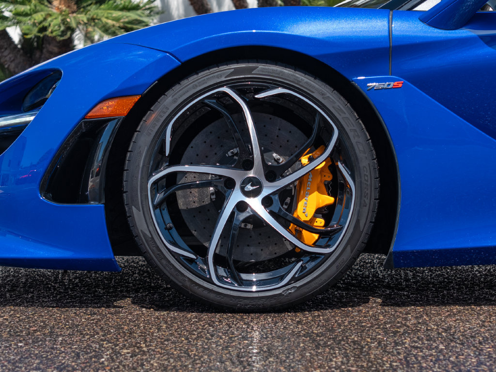 Used 2025 McLaren 750S Spider photo 7