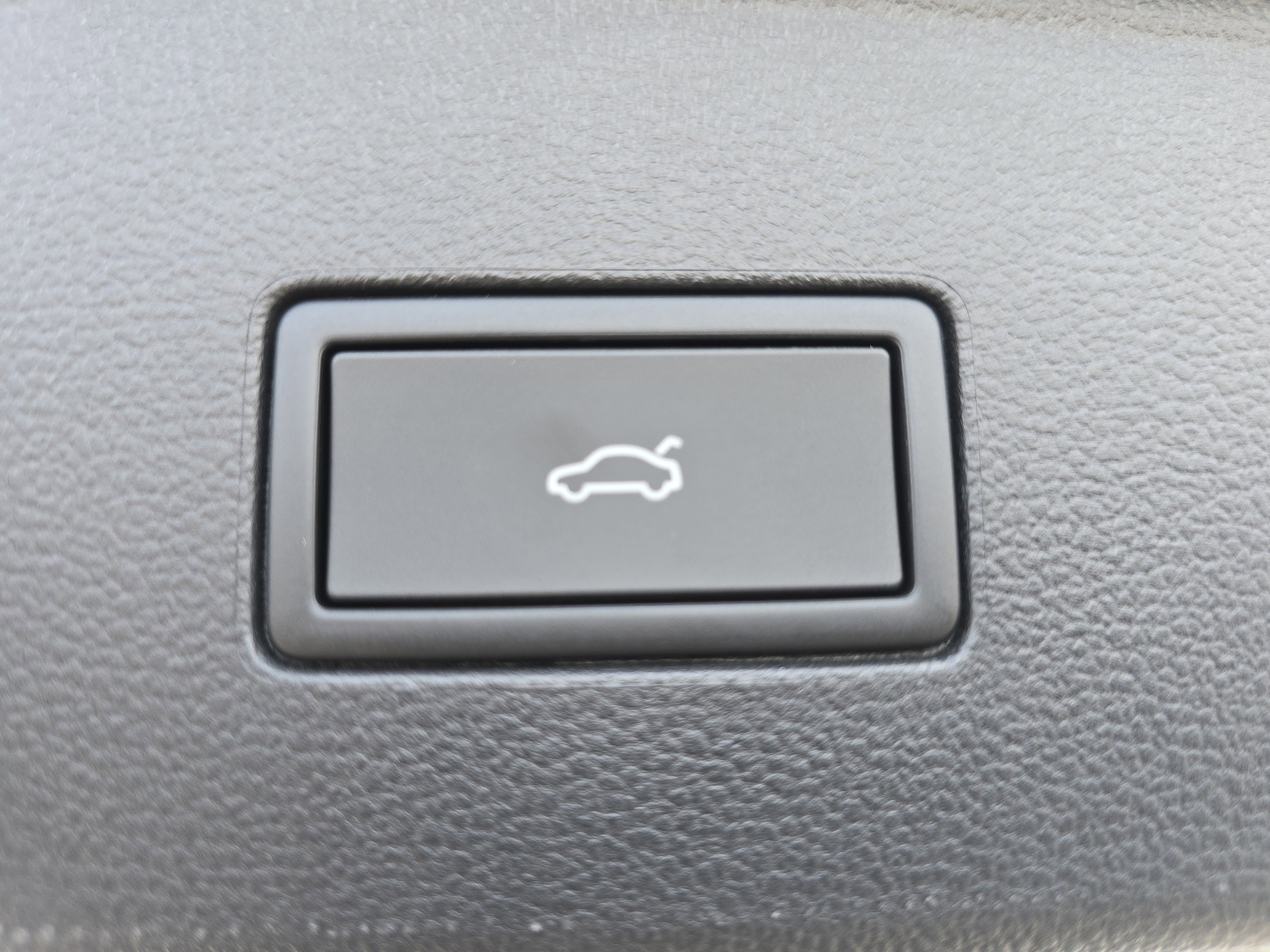 2026 Volkswagen Atlas SE