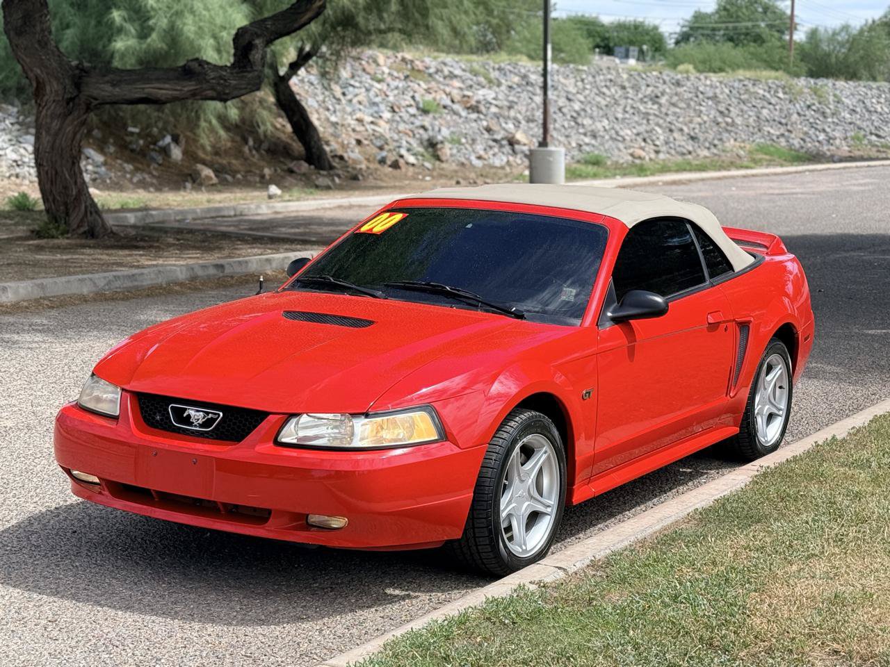 2000 Ford Mustang GT Convertible RWD