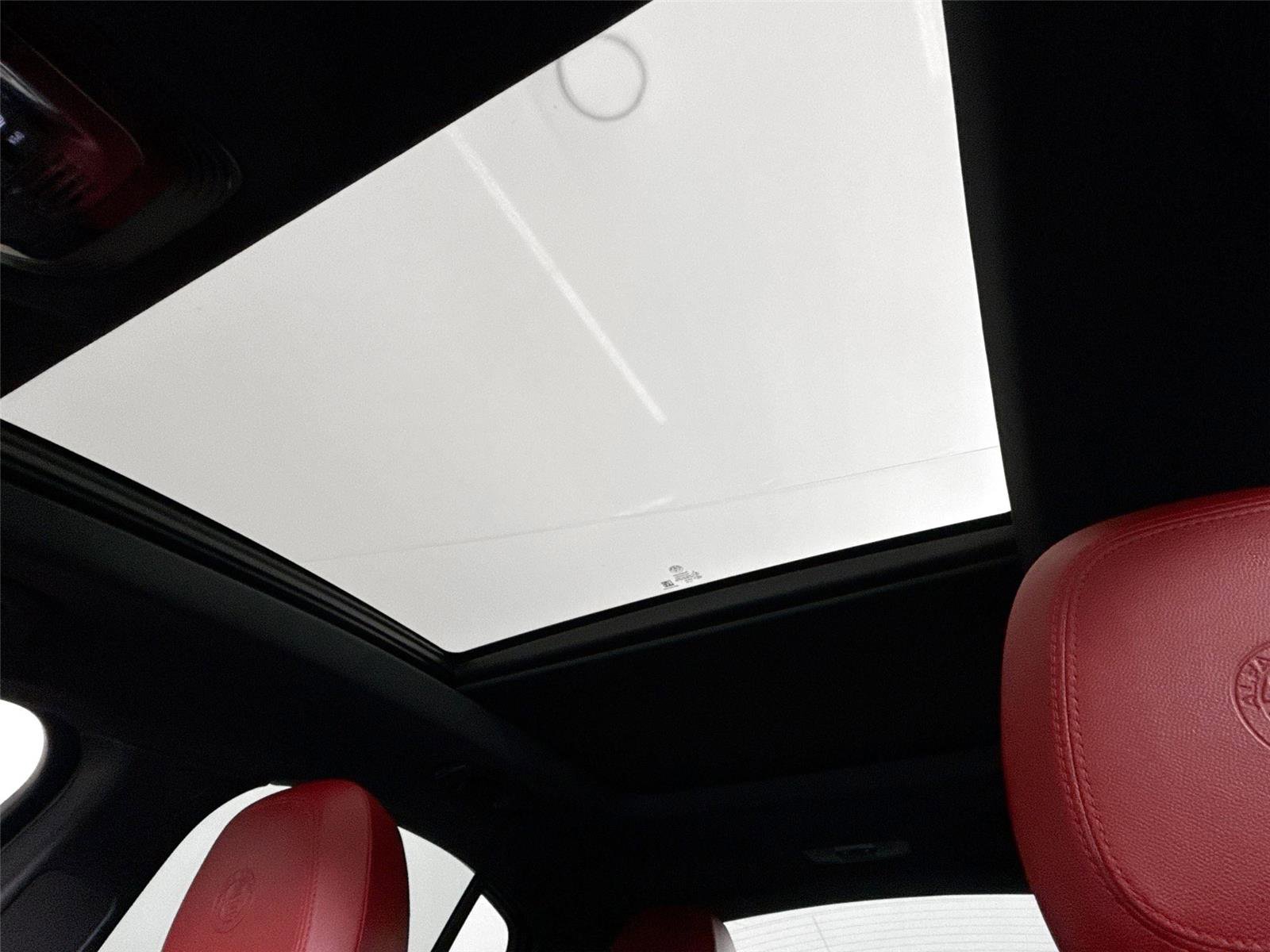 2024 Alfa Romeo Stelvio Veloce