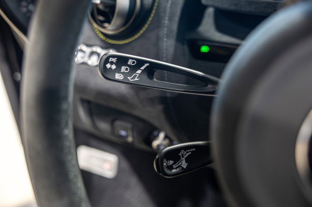 Used 2021 McLaren 720S Performance photo 34