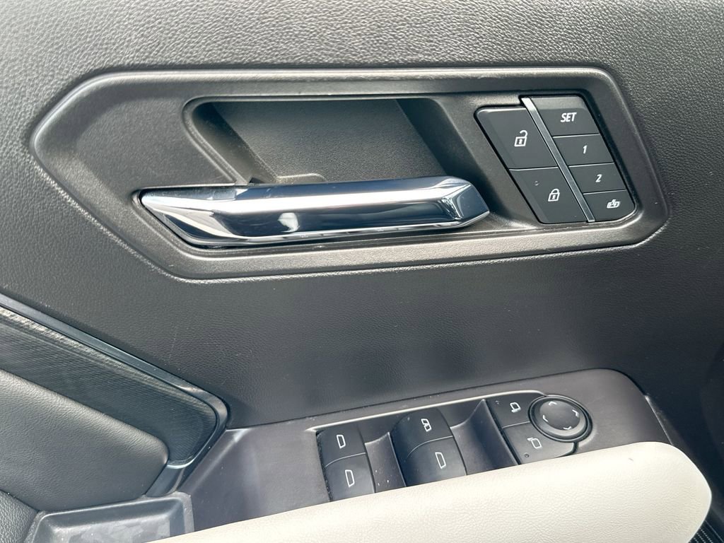 2023 GMC Canyon AT4X