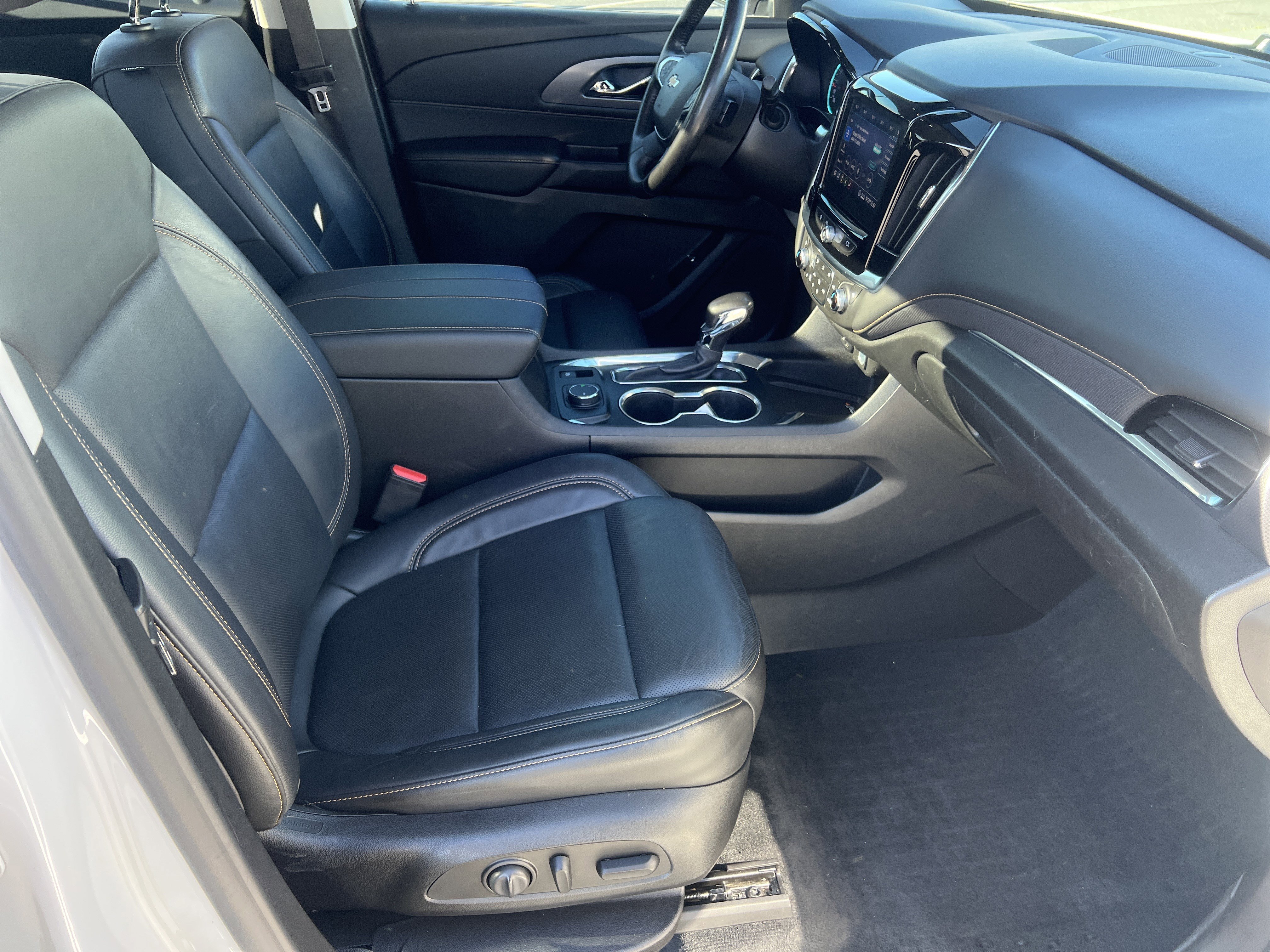 2021 Chevrolet Traverse Premier