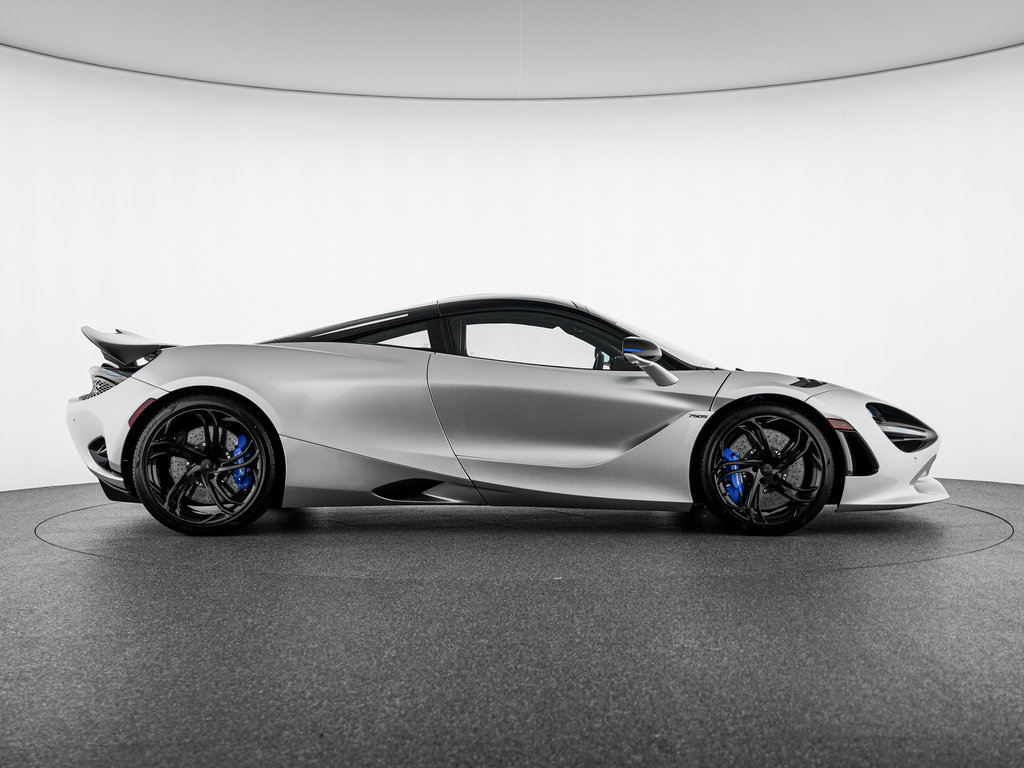 New 2027 McLaren 750S photo 19