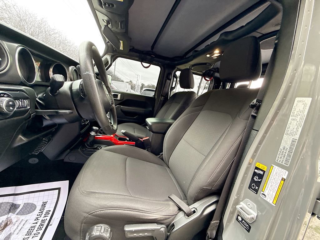 2022 Jeep Gladiator Sport