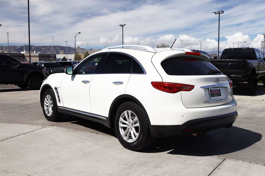 2017 INFINITI Qx70 AWD