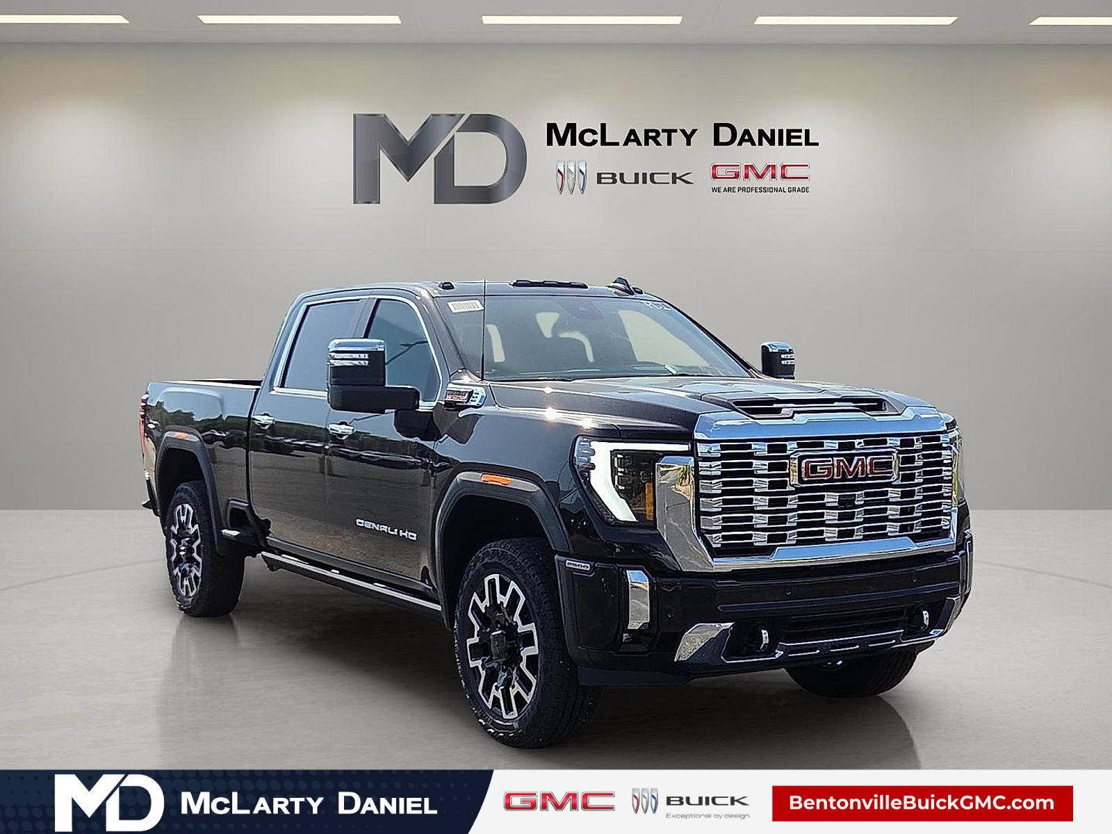 New 2025 GMC Sierra 2500 Denali w/ Denali Reserve Package